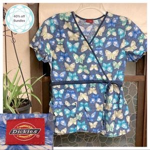 👛Scrub top ($2 if bundled) by Dickies. blue/multi butterfly pattern. S or M?